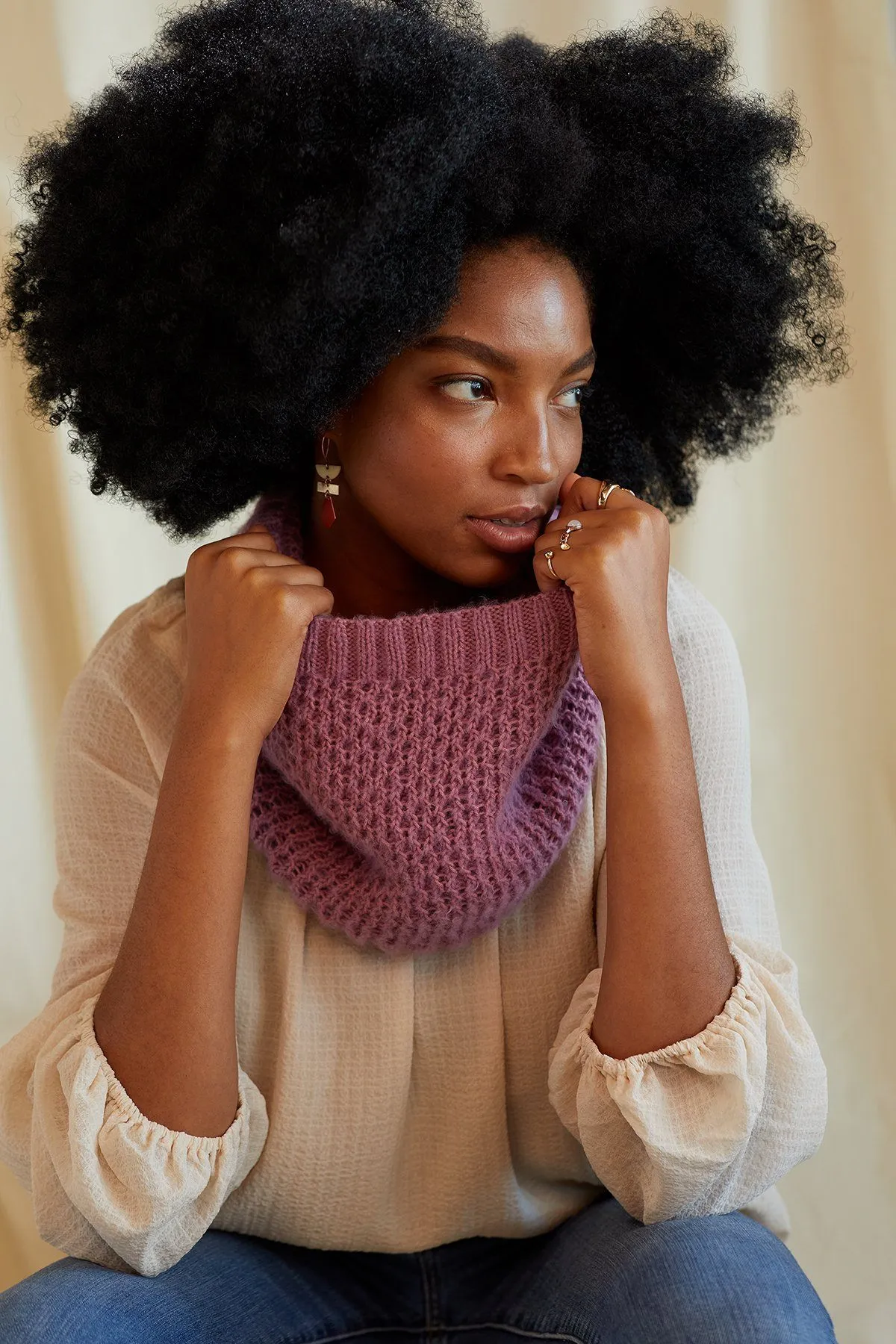 Rosette Cowl
